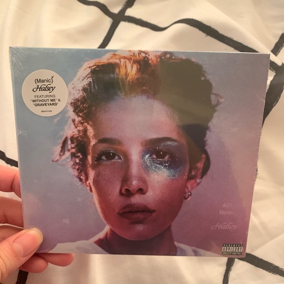 Other - HALSEY MANIC 2020 ALBUM BRAND NEW